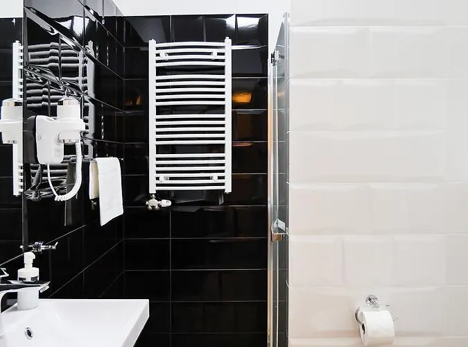 Centrum Gliwicka 18 3*